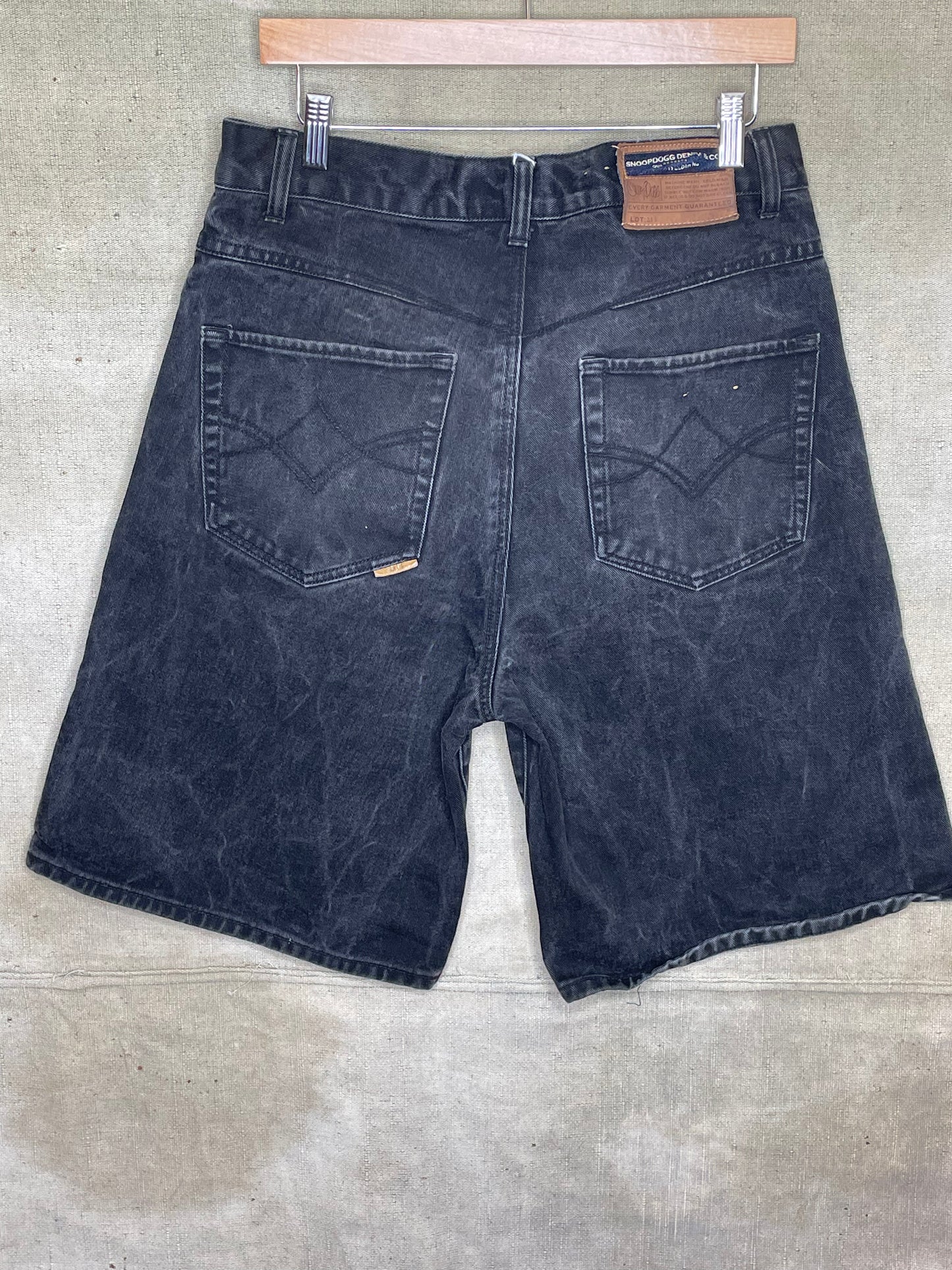 Vintage Y2K Snoop Dog Baggy Denim Jean Shorts W34