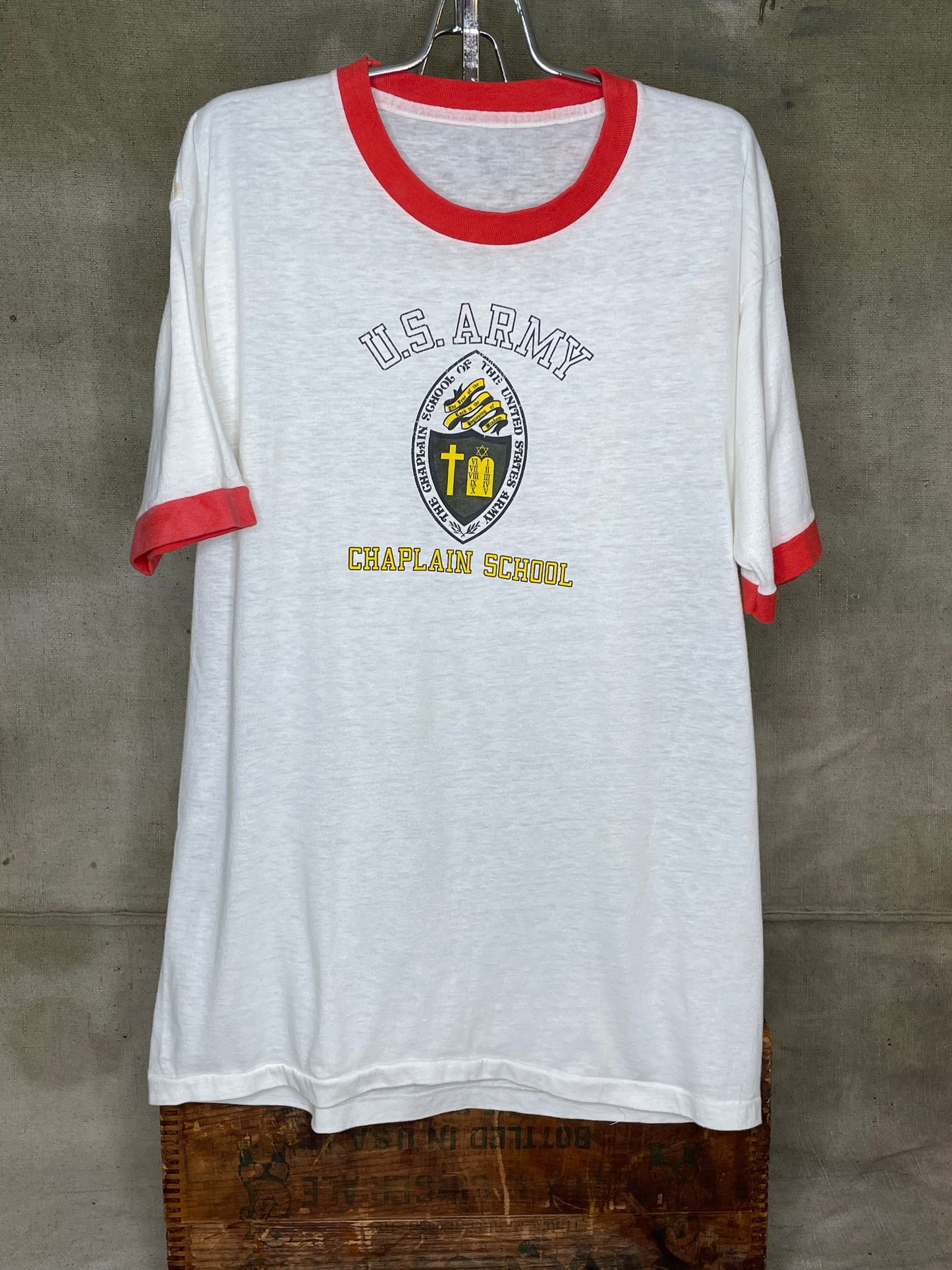 Vintage US ARMY Chaplain School Ringer Shirt M/L