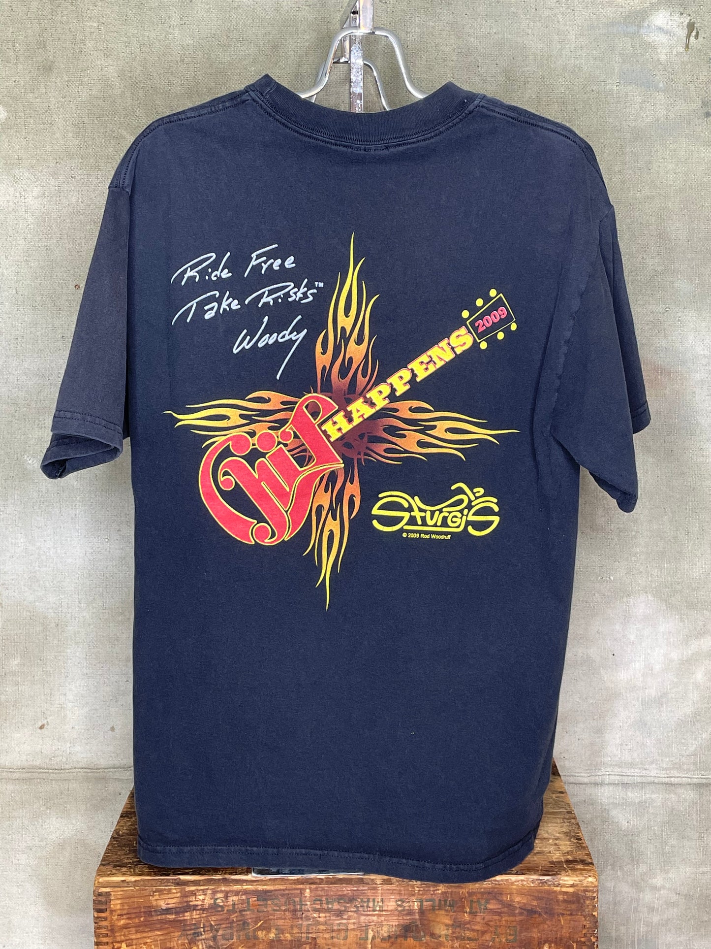 Vintage Buffalo Chip Sturgis Motorcycle Bike Chip Happens Shirt S/M