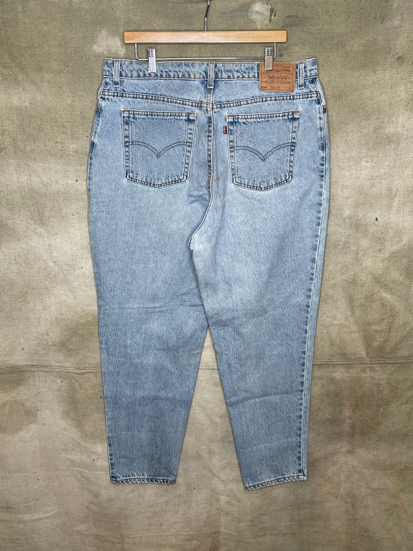 Vintage W39 x 30 550 Light Wash Denim Levis Jeans