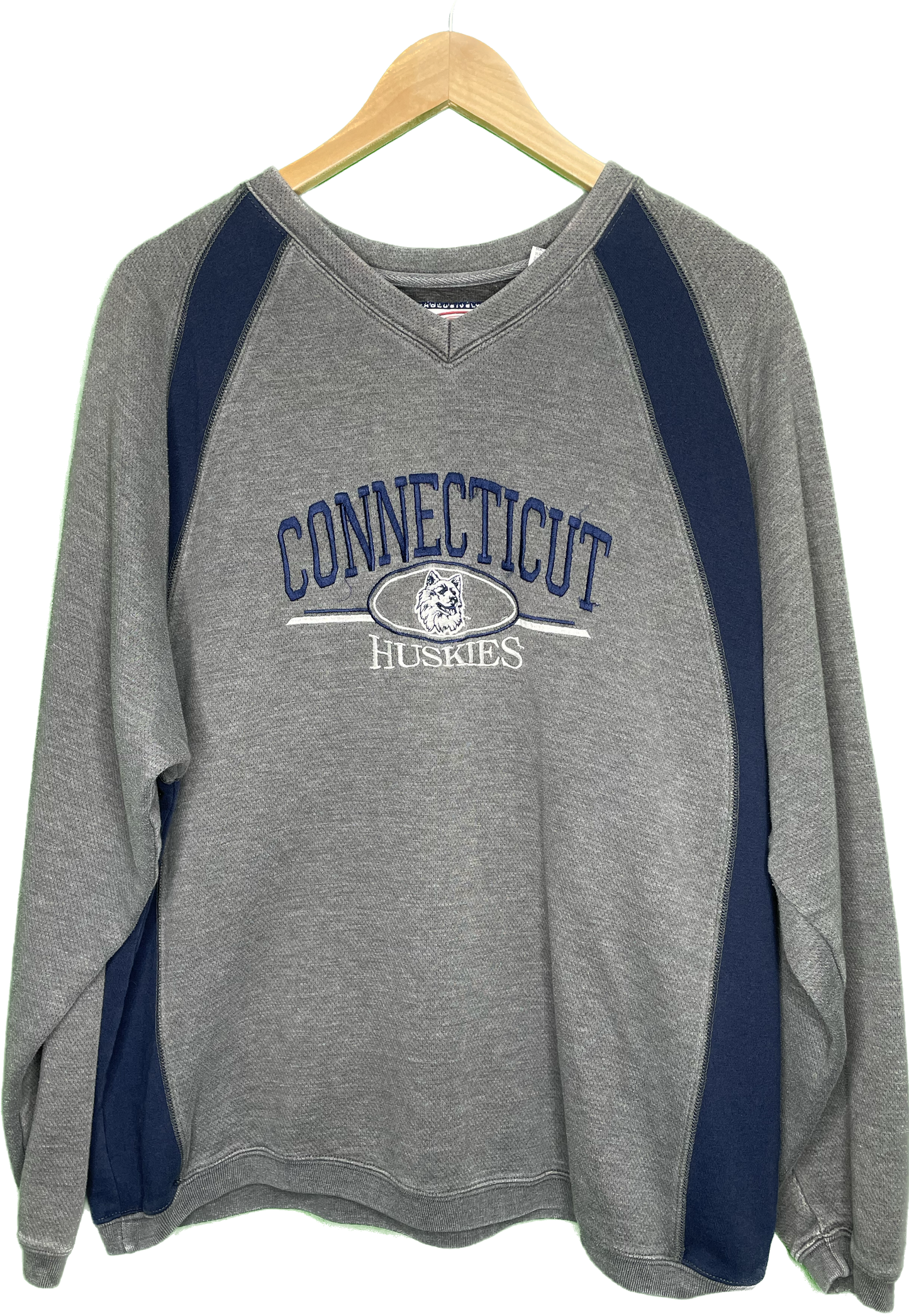 XL Connecticut Huskies School Pride Sweatshirt