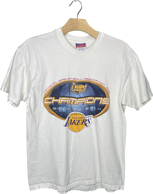 Vintage S Los Angeles Lakers Y2K Back to Back Champions 00 01 T-Shirt