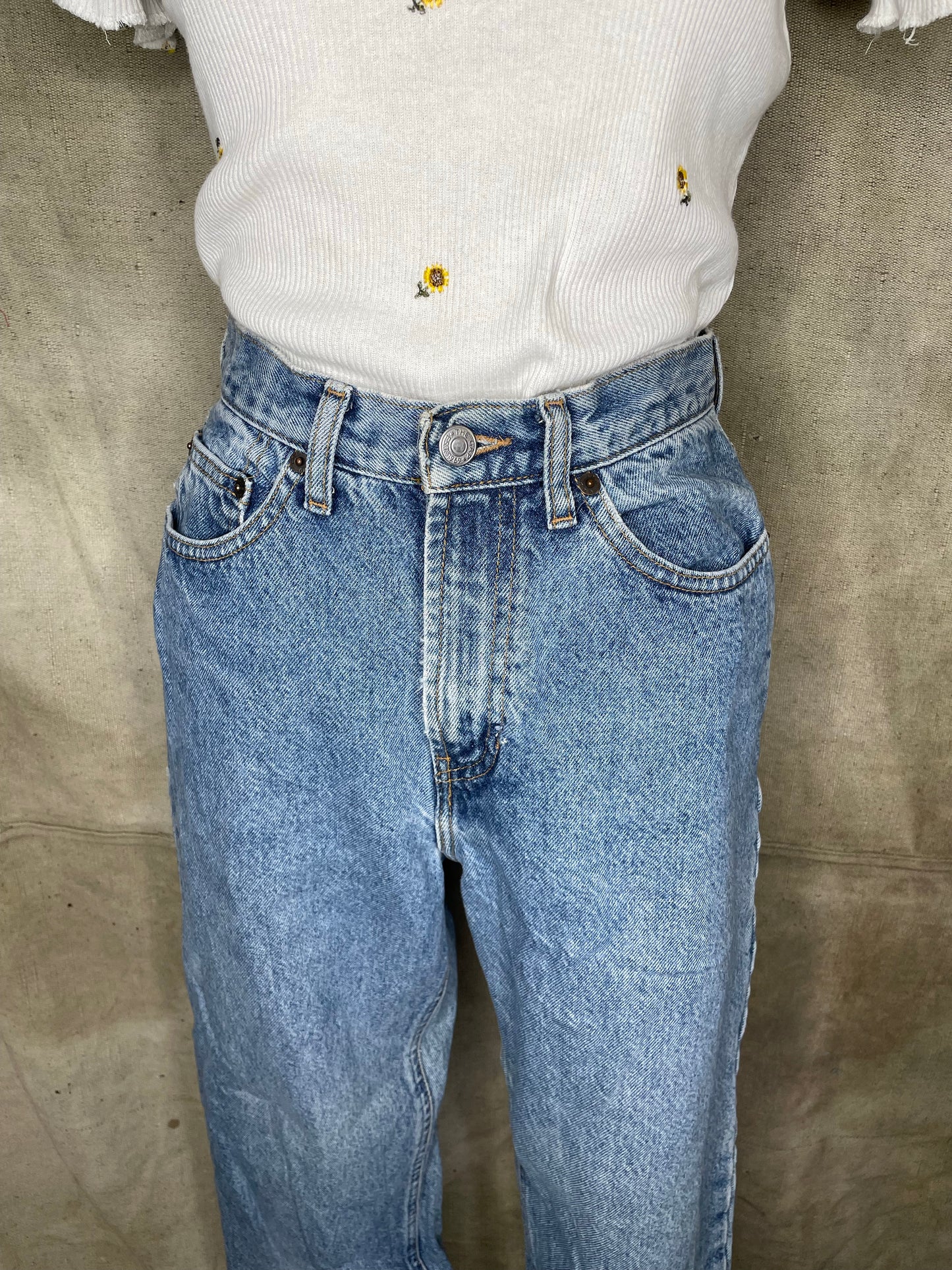 Vintage 90s Blue Wash Gap High Waisted Mom Jeans