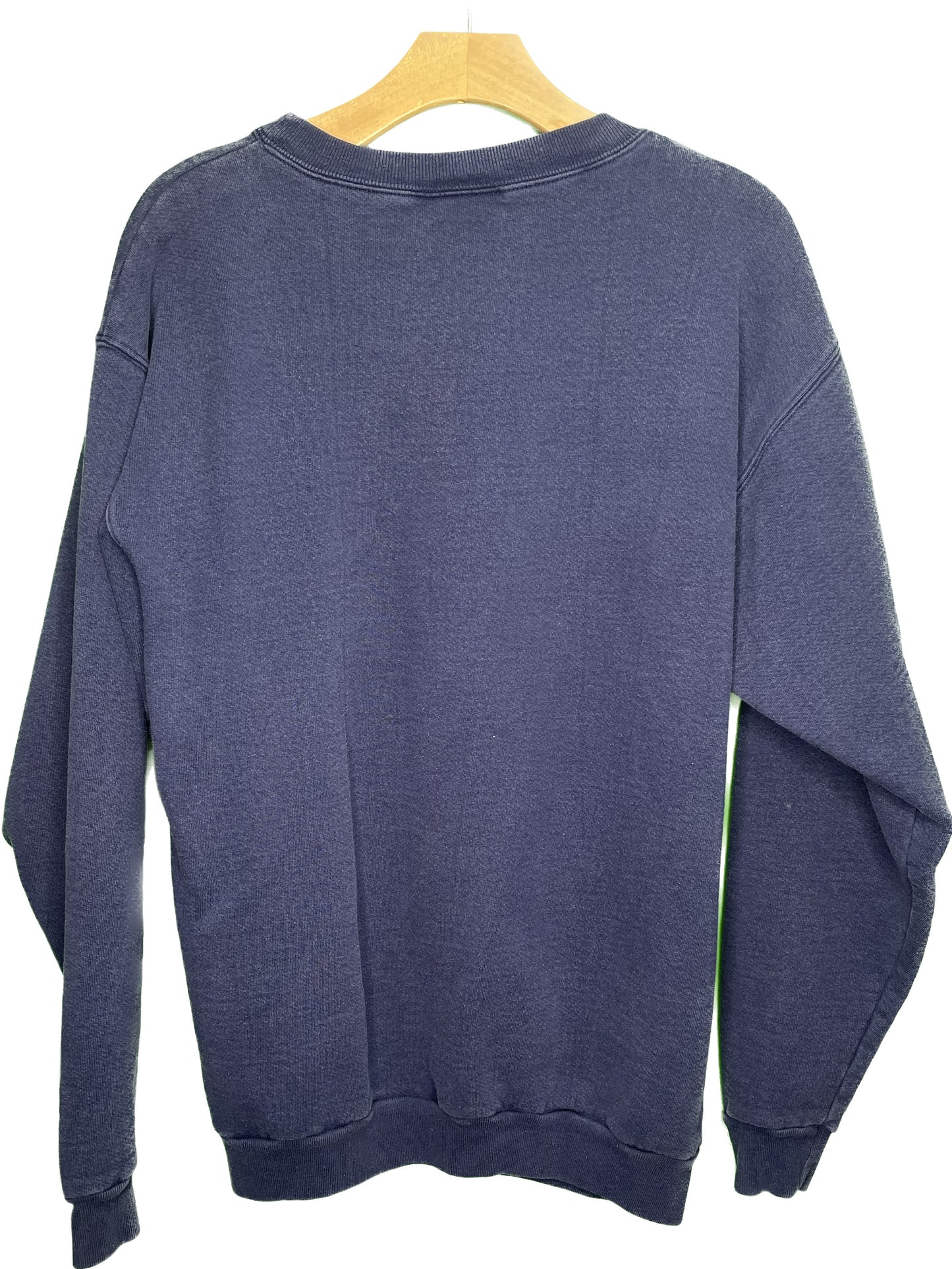 Vintage L/XL University of Notre Dame Irish Embroidered Sweatshirt