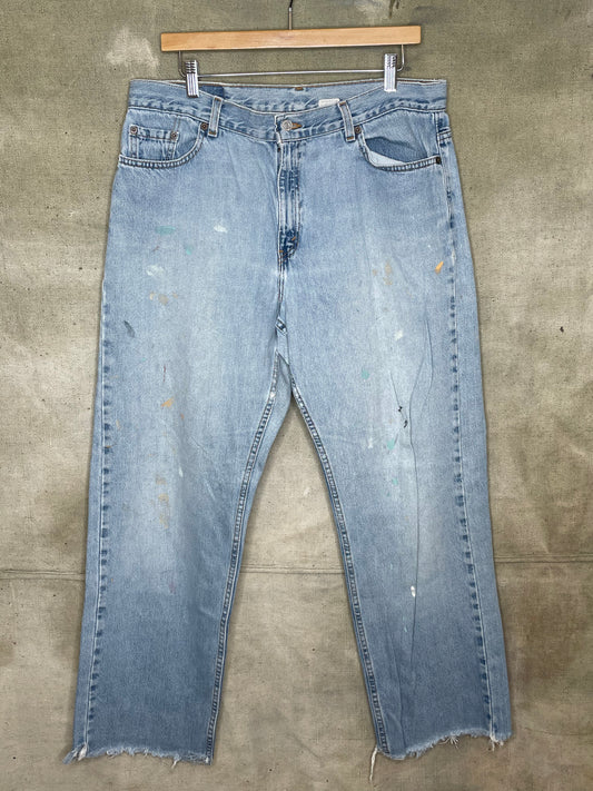 Vintage W35" x 32" 577 Light Wash Denim Levis Jeans
