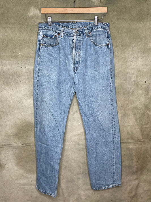 Vintage Levis Denim Jeans W32” L32”