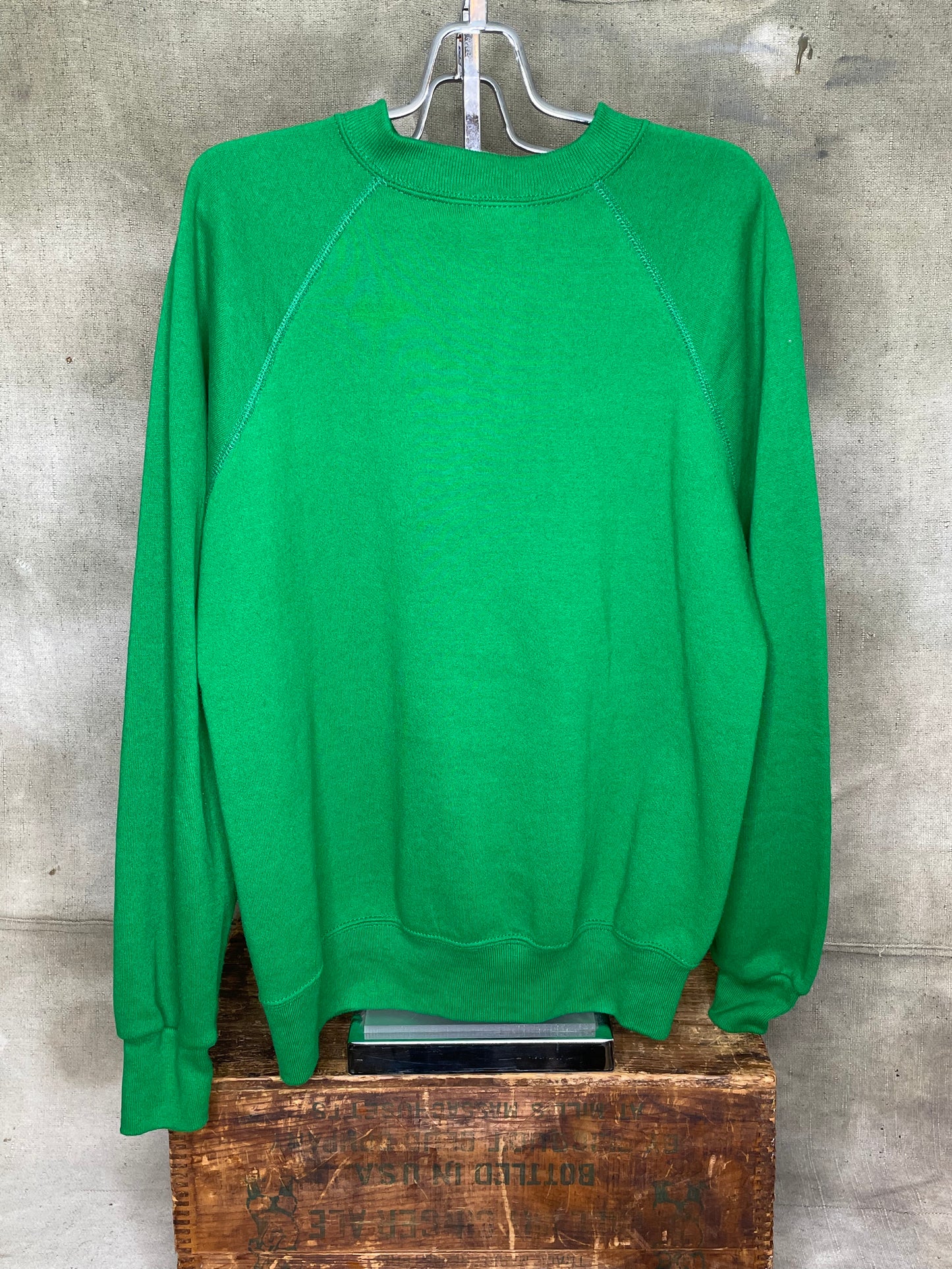 Vintage M/L St Patrick’s Day Molly-O  Crewneck Sweatshirt