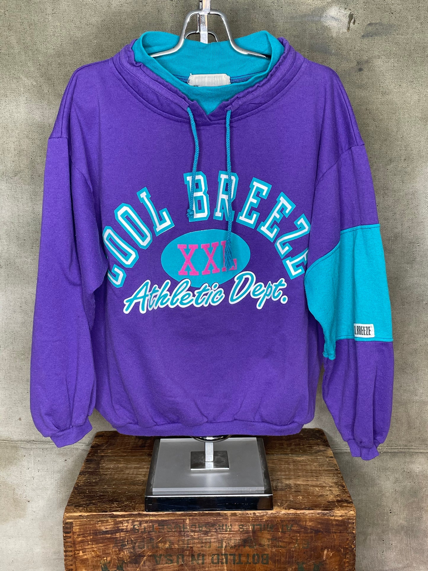 Vintage L/XL Cool Breeze Athletic Dept  90s  Crewneck Sweatshirt